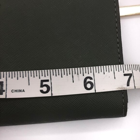 Kate Spade Olive Green & Gold Tone Leather Full Size Bifold Wallet - Picture 15 of 16